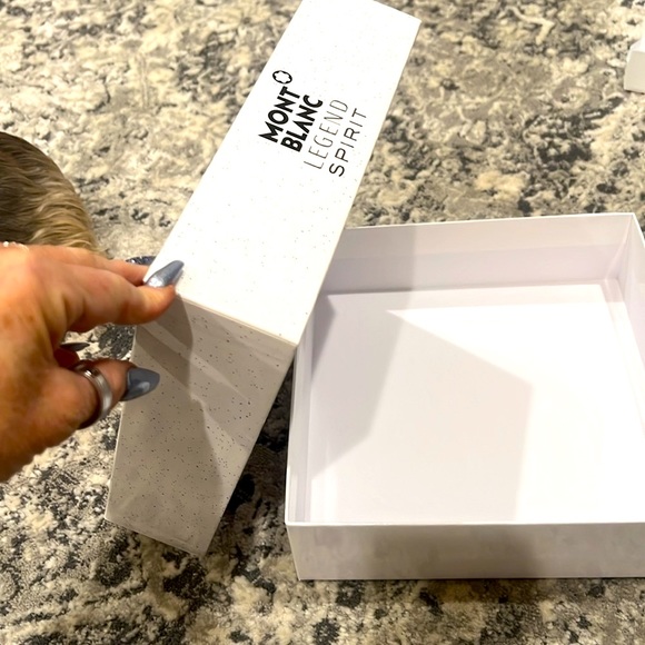 MONT BLANC WHITE STORAGE KEEPSAKE BOX - Picture 6 of 7